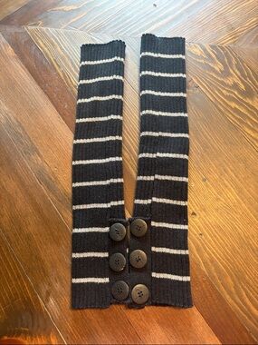 Striped Black & Gray Buttoned leg Warmers